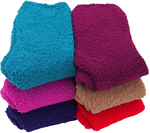 Image of ToBeInStyle Women's Pack of 6 Assorted Style Winter Socks