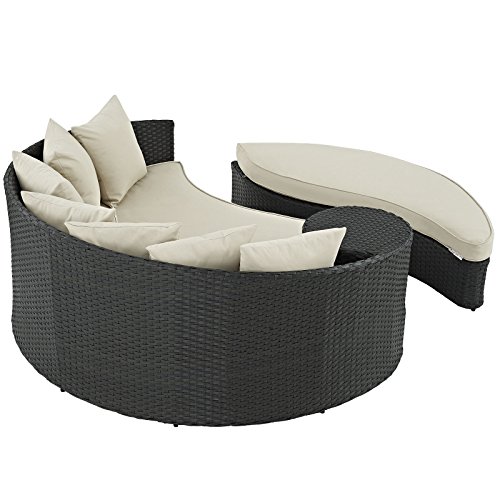 Luxury Outdoor Daybed with Canopy