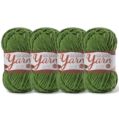 Image of 4 Pack Fluffy Velvet Yarn for Crocheting,Baby Blanket Yarn for Crocheting Soft,200g(262.4yds) Amigurumi Yarns,Plush Chenille Crochet Yarns,Puzzle Yarn for Crochet Weaving Craft(4 Pine Green)