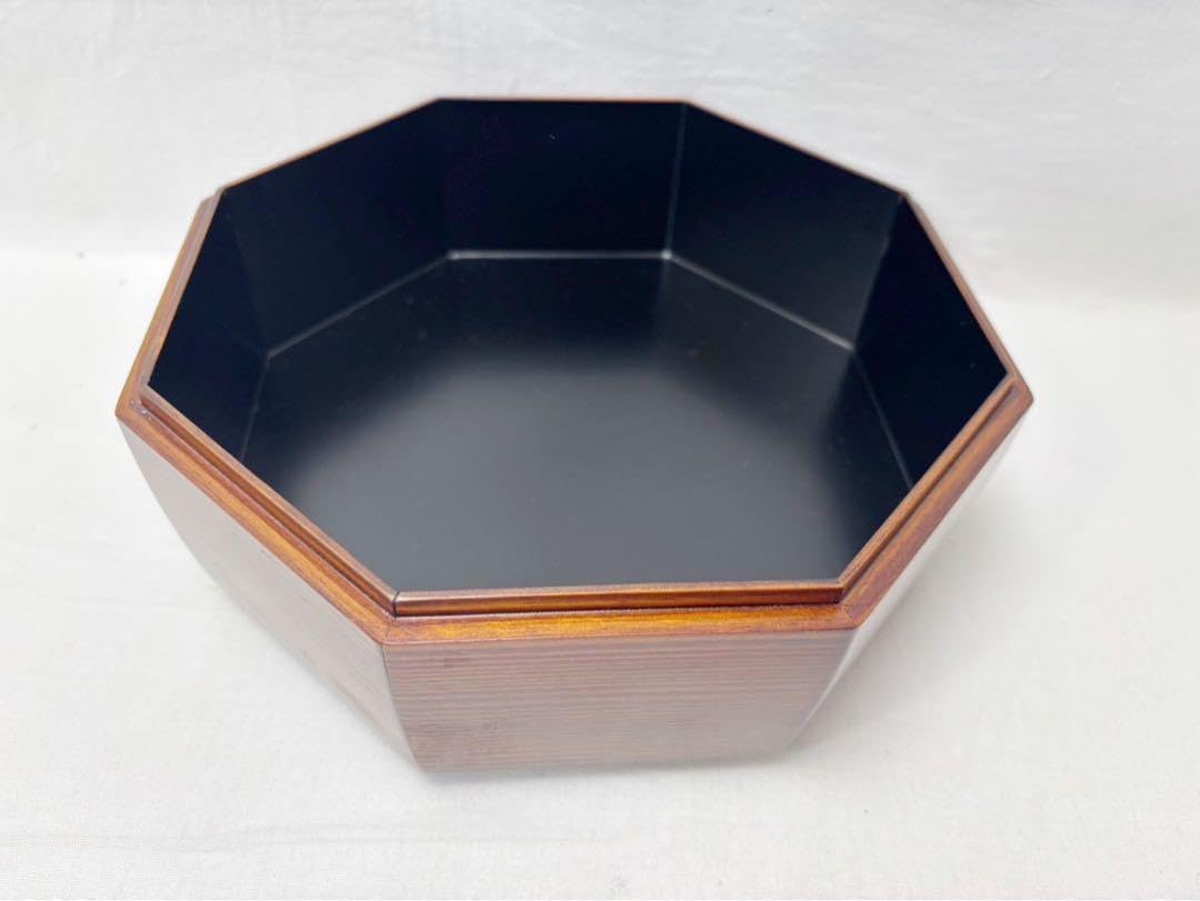 ほぼ未使用 難有 茶道具 上杉満樹作 木製 松摺漆八角喰篭 見返し唐松蒔絵 共箱 黒摺り上げ 角食籠 波蒔絵 上杉満樹 作 | 上杉満樹工房
