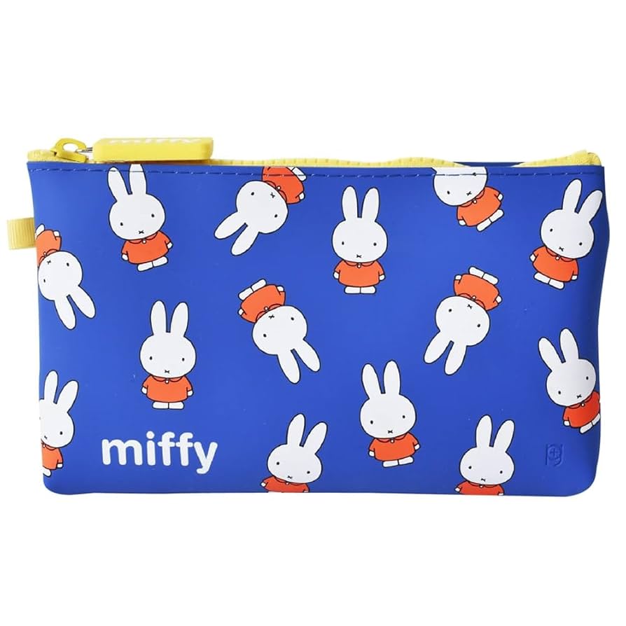 BAGGU × Miffy ブランケット 限定デザイン（日本未発売・新品） BAGGU × Miffy ブランケット 限定デザイン（日本未発売・新品