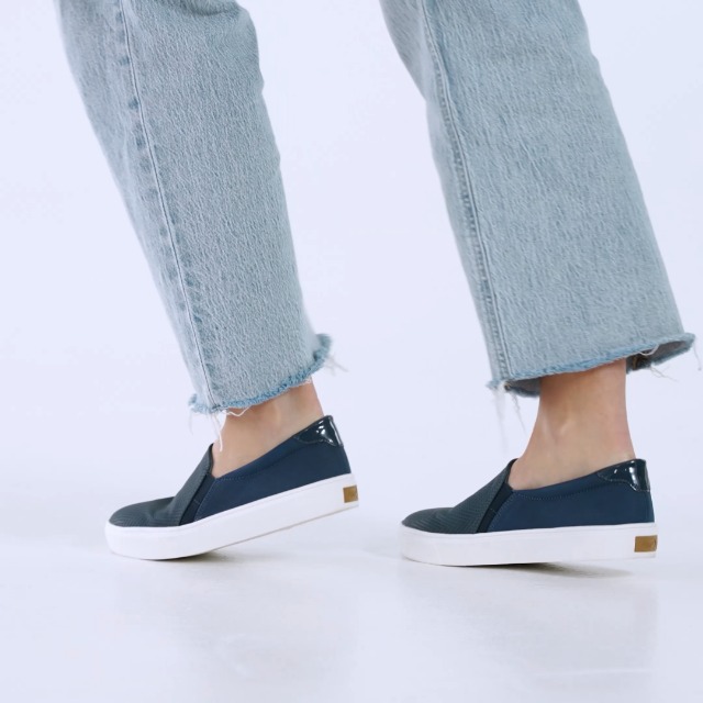 Amazon.com | Dr. Scholl's Shoes Womens Nova Slip On Fashion