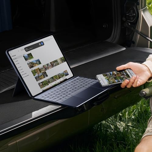 Image of OnePlus Pad 3 Smart Keyboard - Detachable Bluetooth Keyboard & Touchpad, Magnetic Attachment, Adjustable Angle (110-165), Full-Size Layout with AI Key & NFC File Transfer.