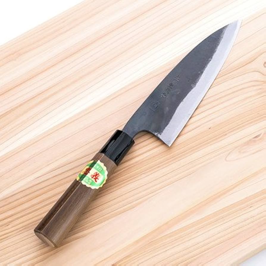 Amazon | 普段使いならコレ一本で十分、使用用途を選ばない万能包丁