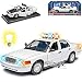 Produktbild Motormax Ford Crown Victoria California Highway Patrol Police Polizei mit Licht und Sound 1/18 Modell Auto