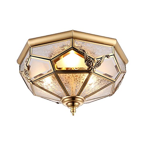 Plafonnier en cuivre vintage et verre pour une chambre élégante