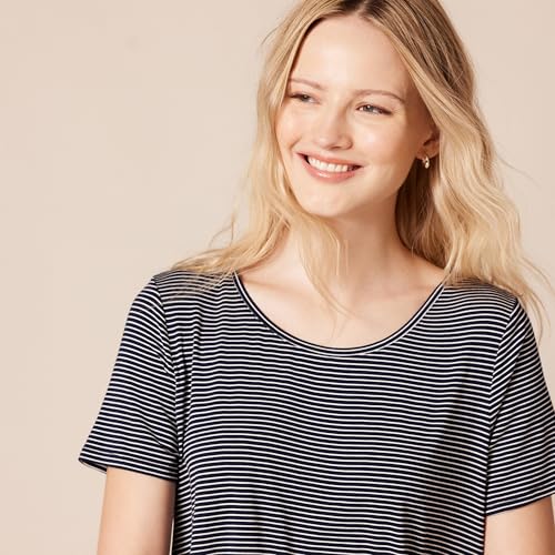 Amazon Essentials Camiseta Holgada de Manga Corta y Cuello Redondo y Amplio (Disponible en Tallas Grandes) Mujer, Azul Marino Rayas, XXL