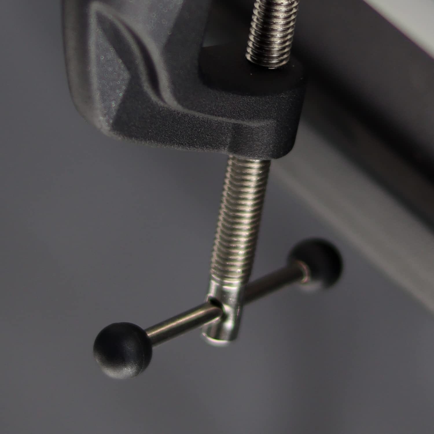 Pince C Robuste Pour Micro Et Écran - Base De Fixation Table Métal Avec Coussinet Antidérapant Jusqu'à 5,5 Cm