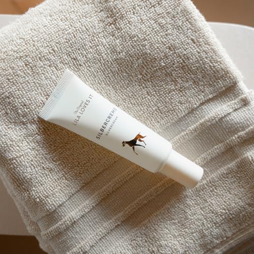 LILA LOVES IT Silbercreme für Hunde – Akutpflege mit Aloe Vera, Shea Butter und Mikrosilber, nanofrei, beruhigt und pflegt gereizte Hundehaut intensiv, SILVERCREAM, 30 ml