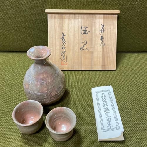 1504 萩焼　酒器セット　徳利2   猪口5   未使用 萩焼 酒器セット【紙箱入】 | 萩焼 窯元 緑栄窯 Ryokuei-オンライン