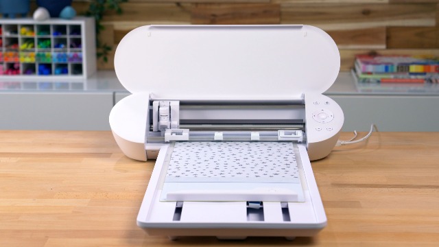 Amazon.com: Silhouette America Portrait 3 Desktop Cutting Machine