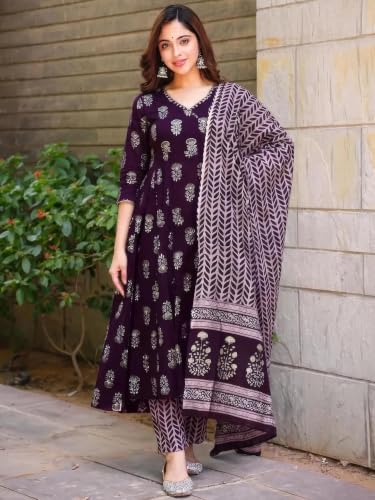 Image of Pinkmint Women's Cotton Blend Indigo Printed Printed Kurta with Pant & Dupatta