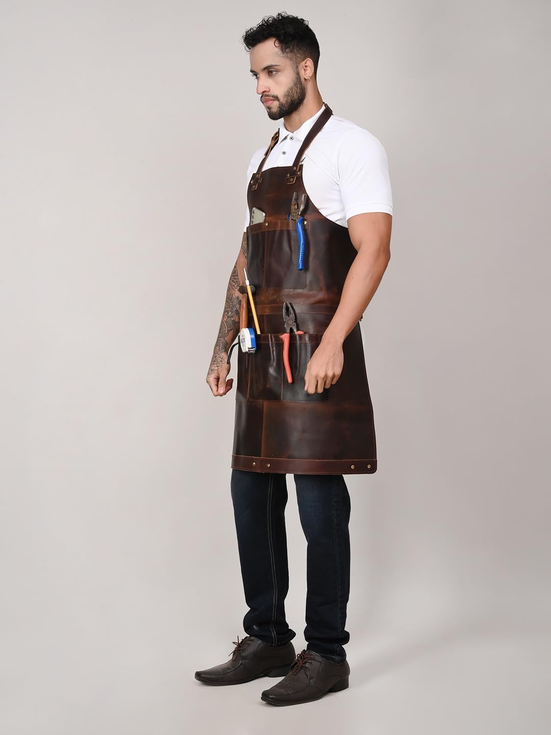 RABADA Leather Apron with Tool Pocket, Heavy Duty Apron, Woodworkers Apron, Mechanics Apron, Blacksmiths Apron, Carpenter Apron, Heat and flame resistance aprons, Adjustable M to 4XL Apron., Brown