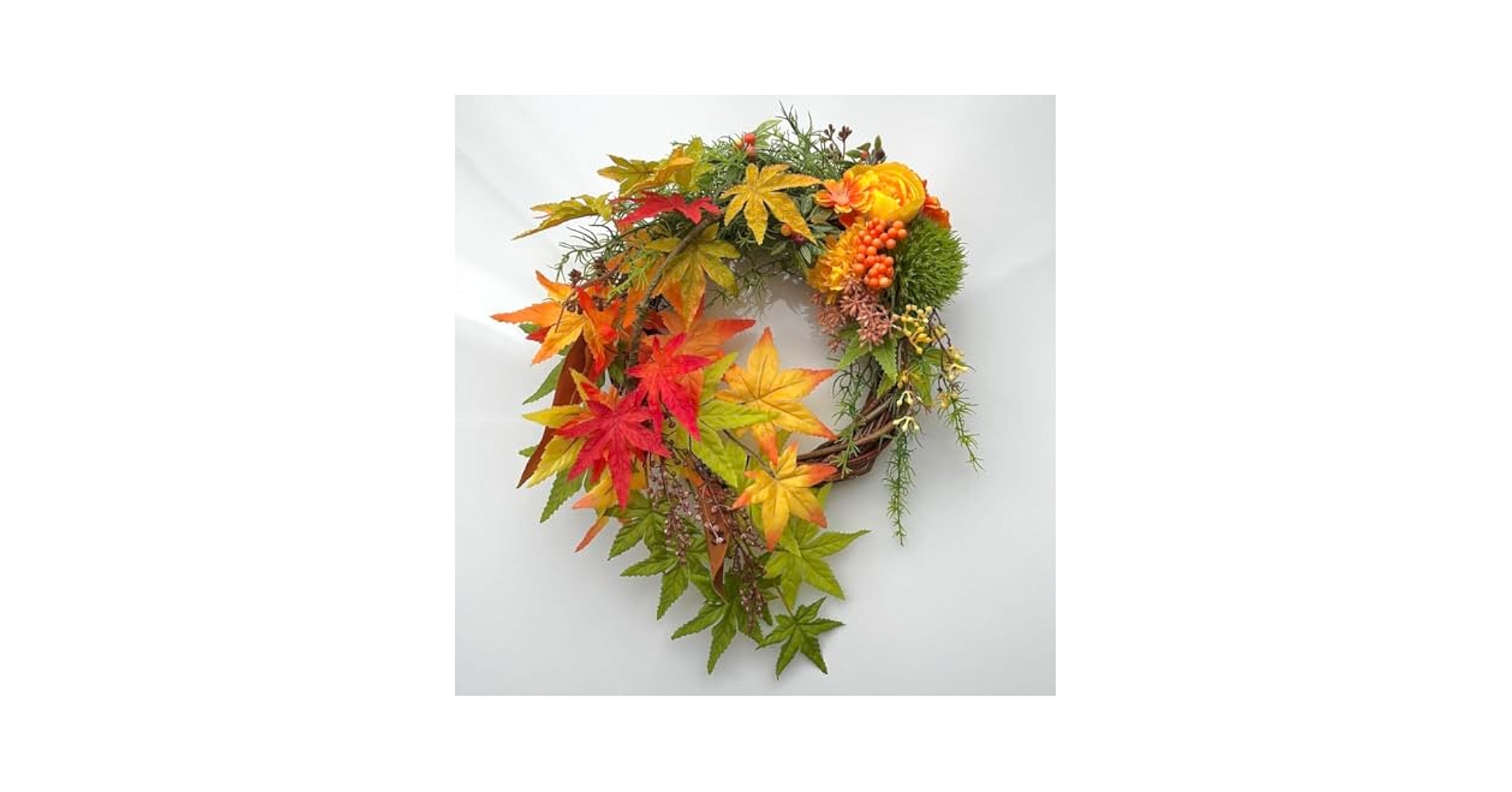 晩秋まで飾れるフラワーリース♡揺れる紅葉に秋風を感じて♡秋の実りの宝石箱♡2点 晩秋まで飾れるフラワーリース♡揺れる紅葉に秋風を感じて♡秋の