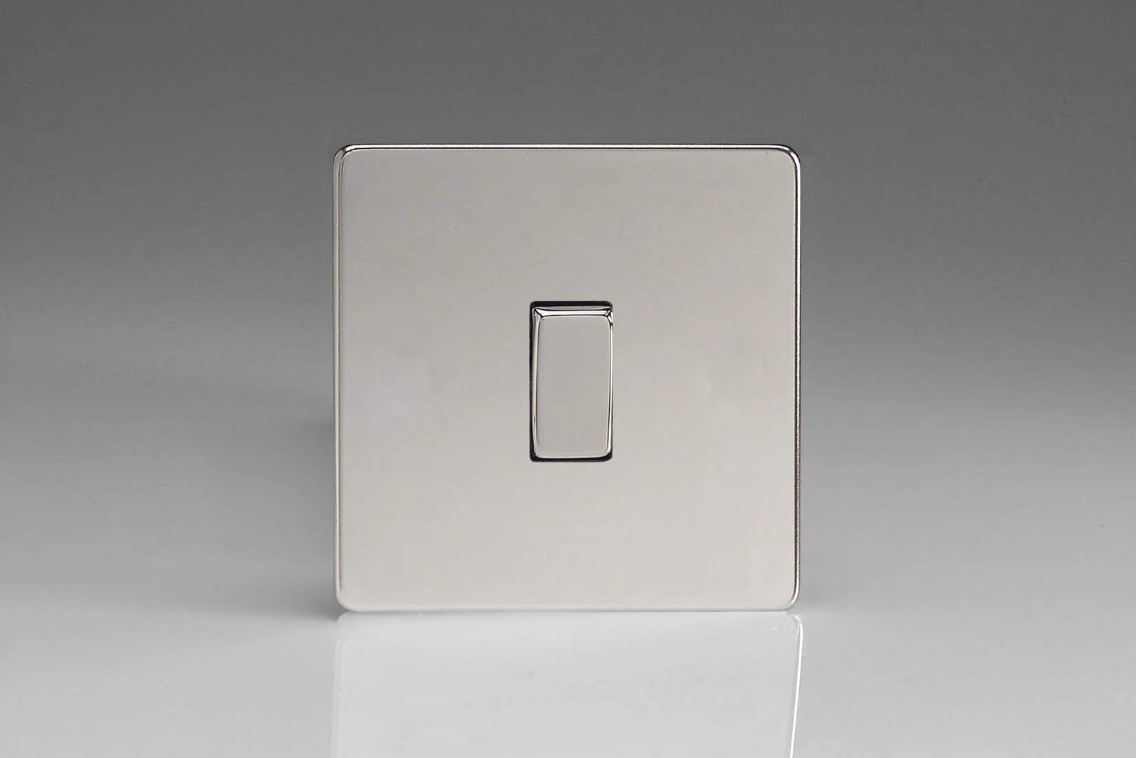 Varilight 1-Gang 10A Intermediate Rocker Light Switch Polished Chrome XDC7S