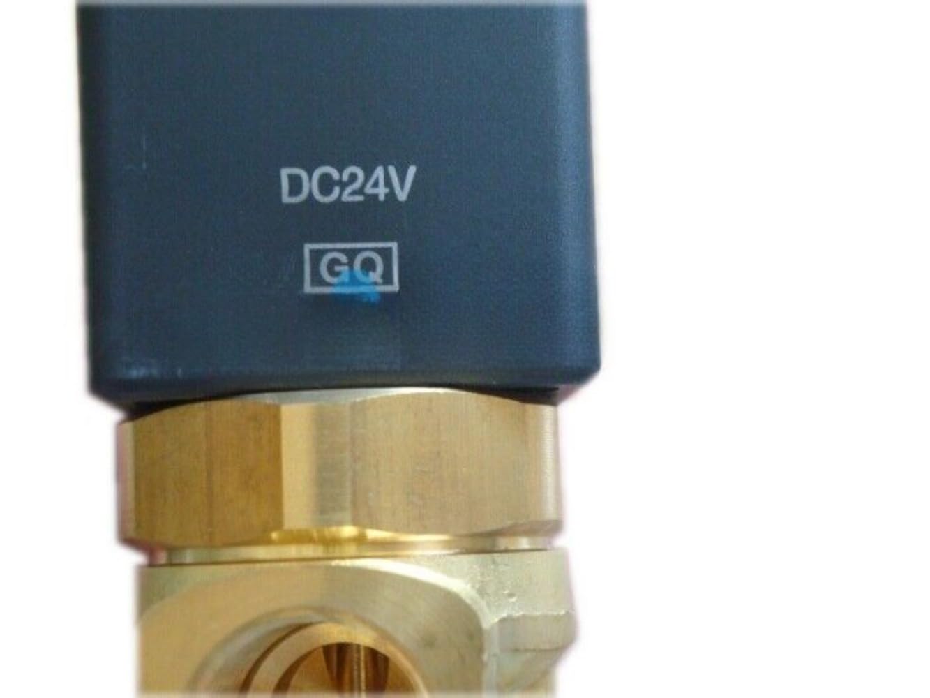 1PC NEW FITS FOR valve VCW31-5D-5-03-B Brand new with box-