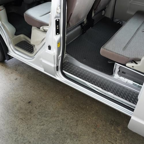 プロダックス 【 DA17V エブリイバン 対応 ステップパネル 4枚セット 】 エブリイ パーツ内装 アクセサリー カスタムパーツ ドアステップ スカッフプレート リアサイド 滑り止め (ガンメタリック縞鋼板)