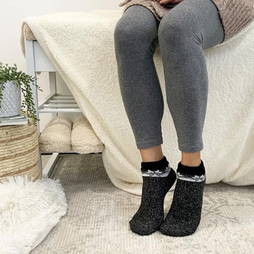 Cuddl Duds Women Warm Gift Multipack Super Soft Comfortable 4 Pair Pack Lounge Socks, Snowflake4