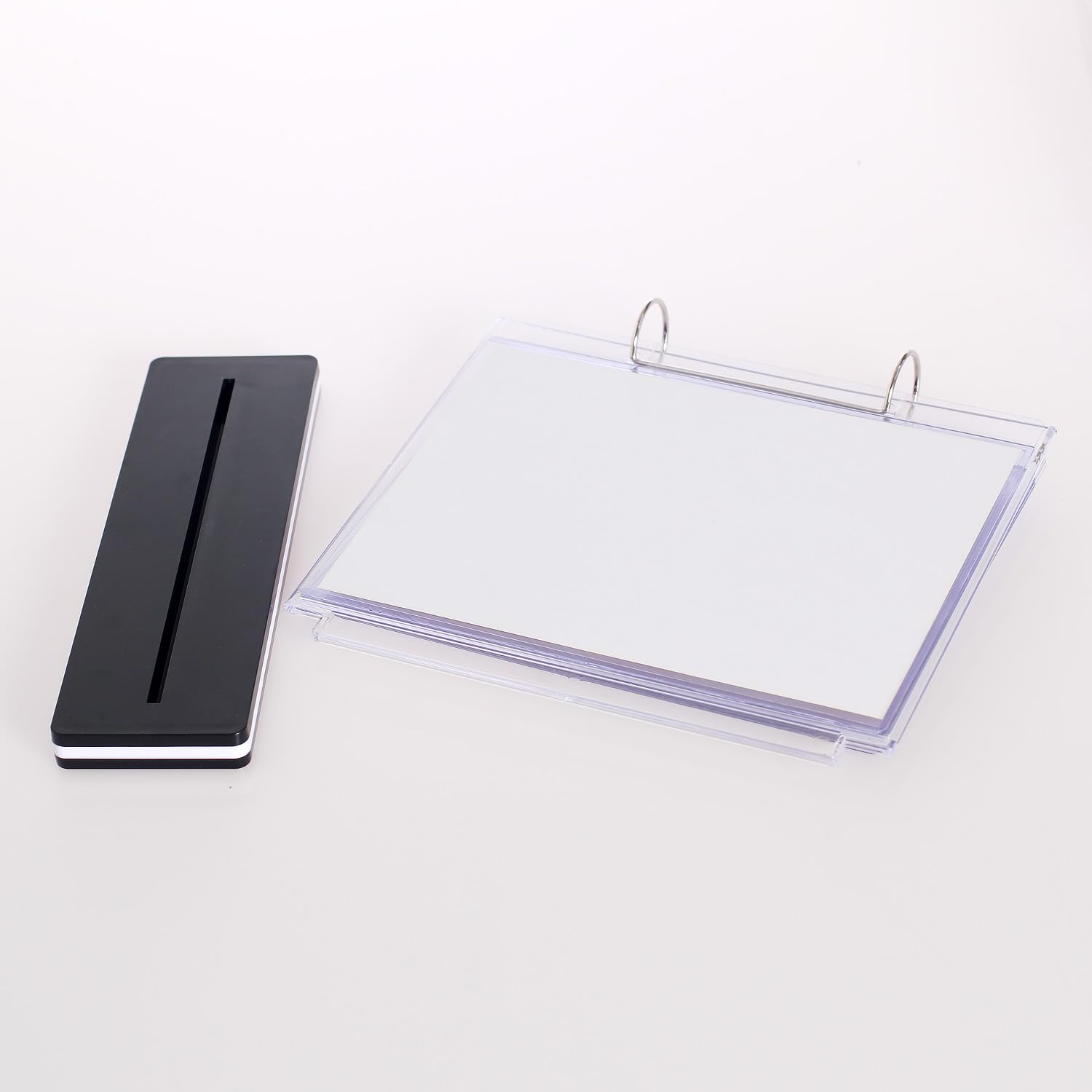 TUKA-i-AKUT 6er A5 Quer Tisch-Flipchart aus Acryl mit Basis, 12 Hüllen je T Form Desktop Flip Chart, Beidseitig Präsentation Flipchart, Aufstellringbuch, Tischaufsteller A5 Quer, TKD8210-A5-12F-6x