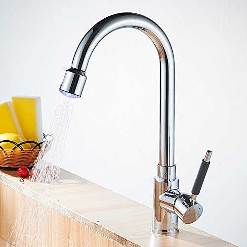 Robinet de cuisine design en grue surélevée avec commande à levier unique