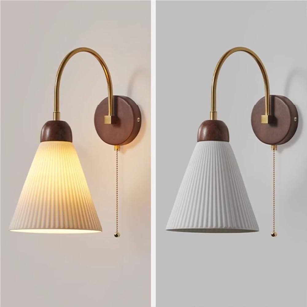 Applique da Parete in Ottone e Vetro opalino di metà secolo Moderno con Interruttore a Catena a Collo di Cigno, Lampada da Parete in Stile Fattoria in Legno Vintage per Sala da Pranzo, Camera da