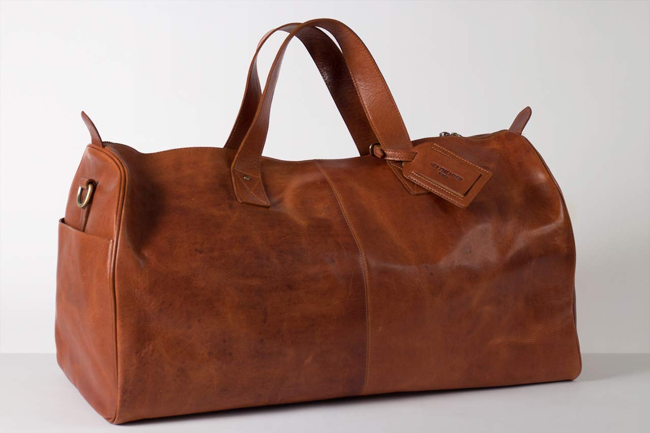HOLZRICHTER Berlin - Weekender aus Leder für Herren (No 14-1), Reisetsasche 30x58x28 cm, Handgefertigte Echtleder Umhängetasche mit Schultergurt, Cognac-Braun