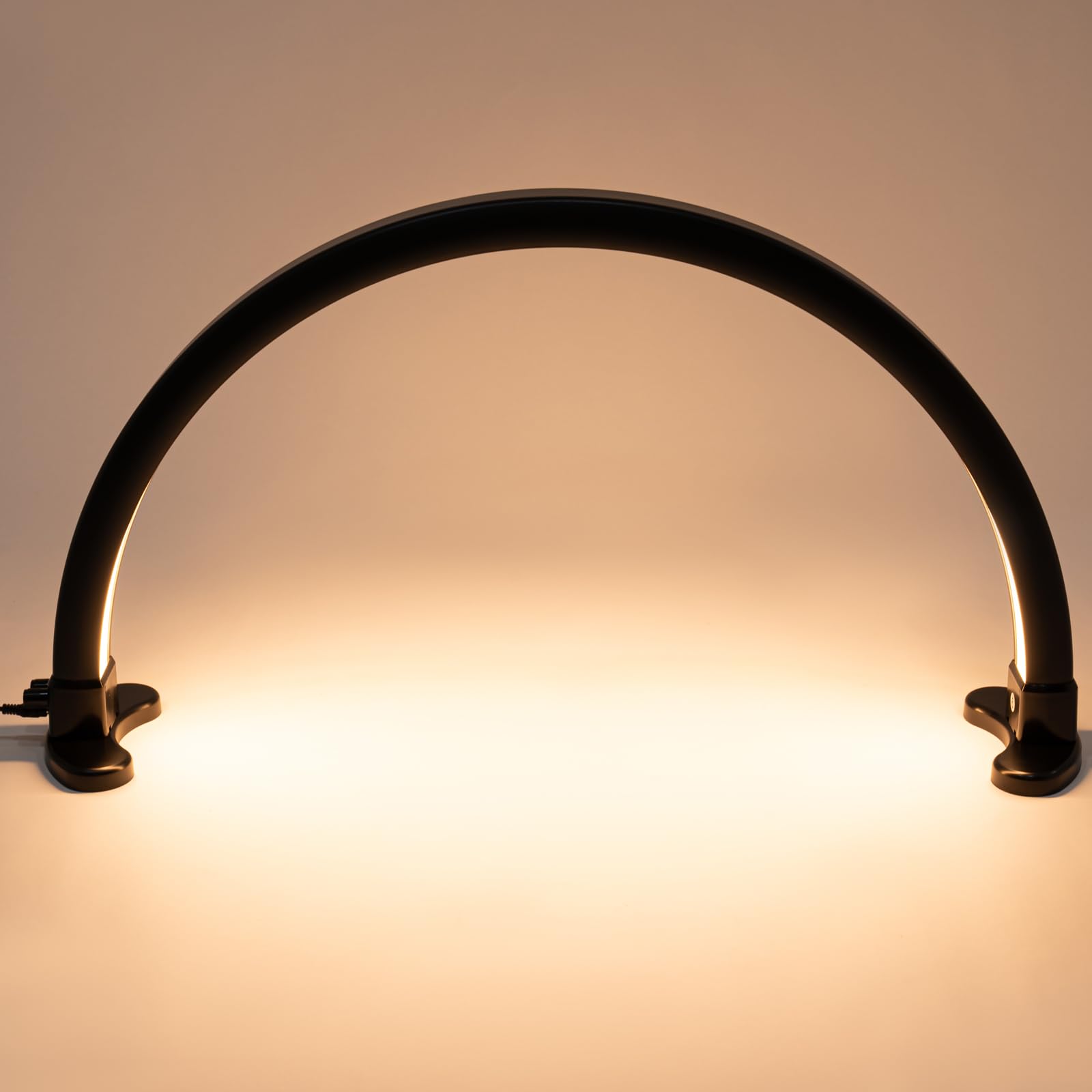 Halbmondlampe 45W LED Bogenlampe 2700-5600K Desktop Halbmond Lampe 3 Helligkeitsmodi Halbmondlicht für Nageltisch, Schönheit, Maniküre, Tätowieren, wimpern (Schwarz)