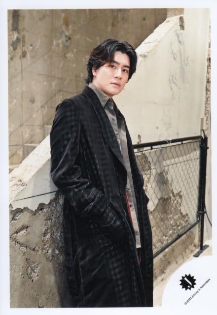 Amazon.co.jp: Six TONES 公式 生 写真「DREAM BOYS」（森本慎太郎