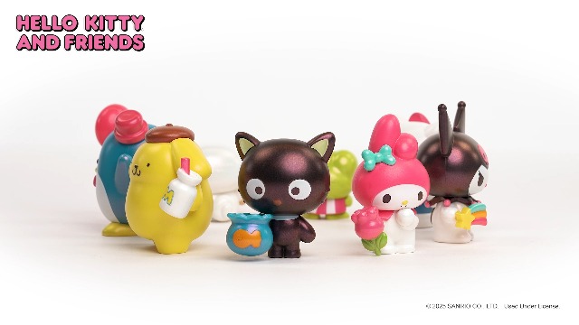 Amazon.com: Jazwares Hello Kitty® and Friends Rainbow Vibes Party