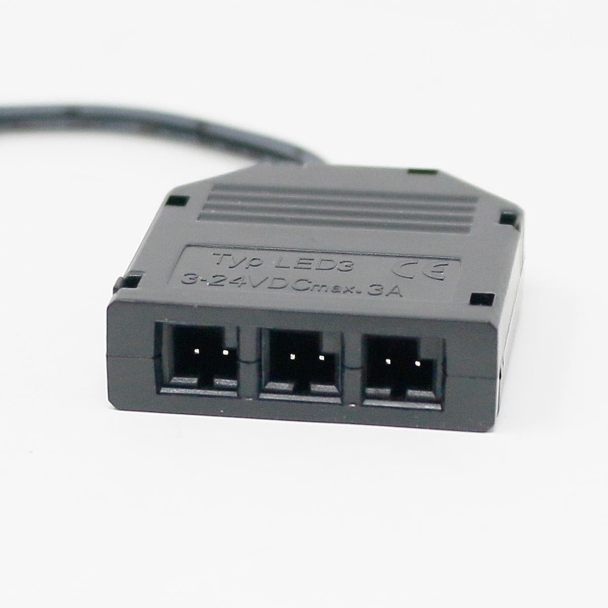 CEE 3-Weg Splitter - CAMPINGSPORT Amsterdam