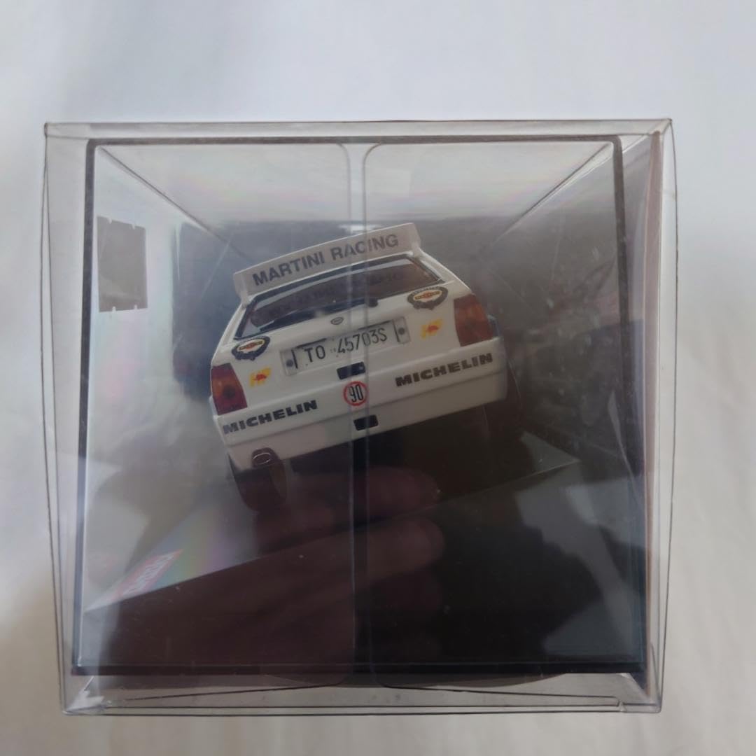 ミニッツ ランチアデルタ (No.4 / 1992 モンテカルロラリー優勝車)