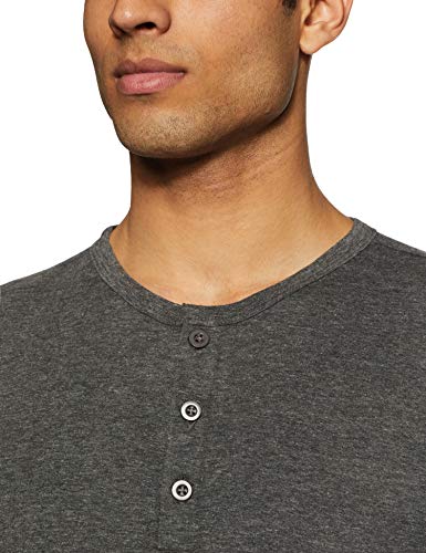 Image of Men's Solid Regular Fit T-Shirt