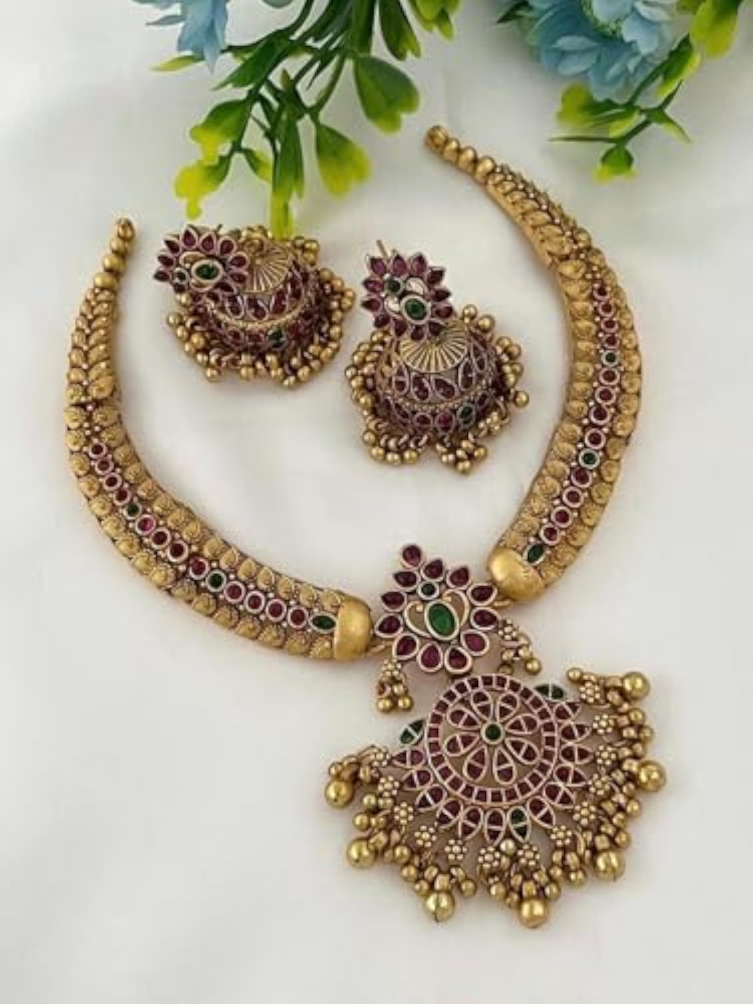 Alloy Gold-Plated Jewellery Set, Traditional Design