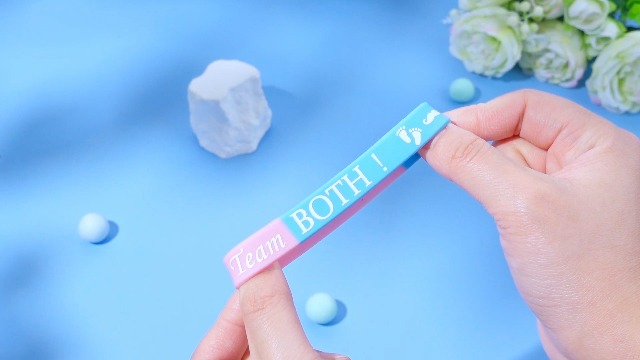 Baby Shower Gender Reveal Bracelets - 30 Pack Silicone Wristbands Boy Style