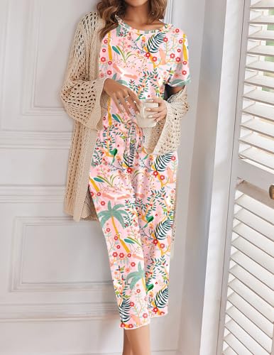 Image of Ekouaer Women's Capri Pajama Sets Print Short Sleeve Sleepwear Top and Capri Pants Soft Loungewear with Pocket