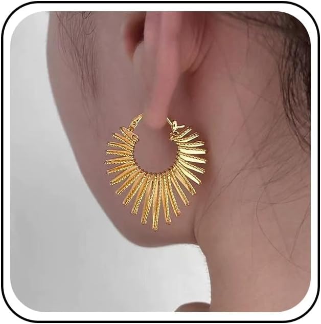Vintage Big Sun Earrings Punk Large Sunburst Hoop Earrings Gold Spikes Rivets dangle Earring Exaggerate Metal Spike Huggie Studs Statement Fan Shaped Sunburst Earring Jewelry for Women