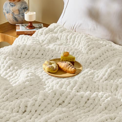 Image of Inhand Chunky Chenille Yarn for Hand Knitting, Thick Bulky Blanket Yarn for Crocheting, Soft Fluffy Yarn for Crochet Gifts & Crafts for Women /Beginners, 8 Pack (29.5 yds /8.4 oz Each), Ivory Cream