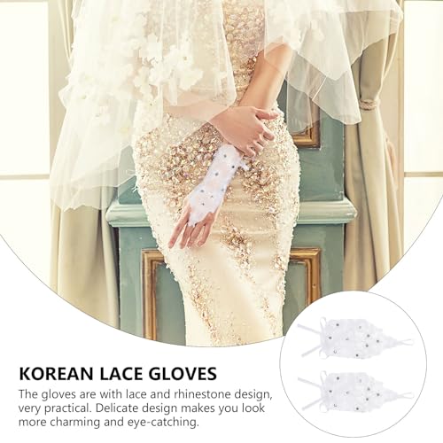 Lace Fingerless Gloves for Women Fingerless Rhinestone Lace Gloves Bridal for Brides and Bridesmaids Wedding Tea Party Prom Cosplay 1920s White4