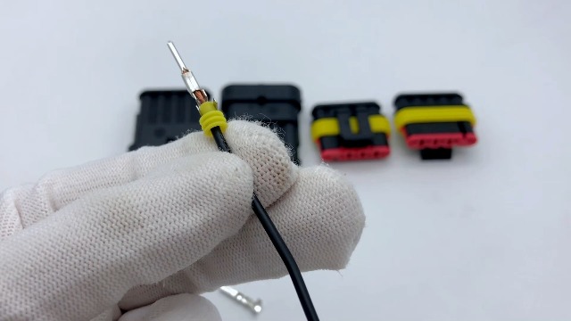 Lot De 2 Connecteurs électriques étanches 6 Broches Aiqeer - Câble Pré-câblé 16 AWG, Indice IP65 - Pour Voiture, Moto, Bateau, Camping-car