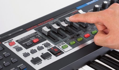 Amazon.co.jp: Roland Mobile Synthesizer with Digital Recorder JUNO 