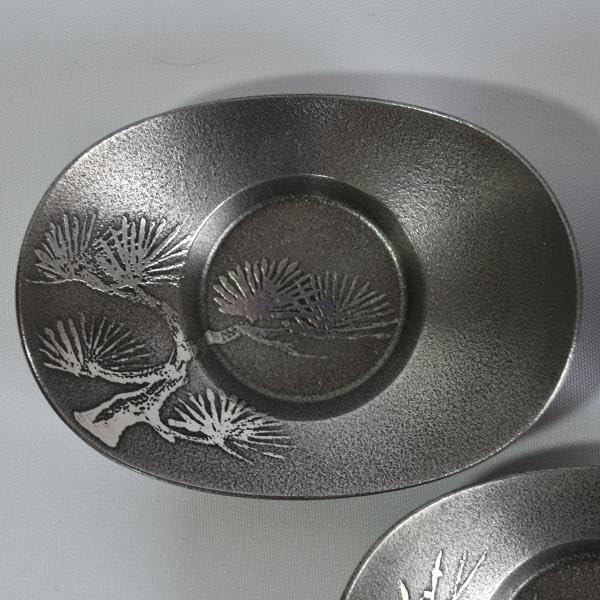 本漆塗り 堆朱日光彫り【昭和天皇へ作品献上者の作品】堆朱・銘々皿・茶托 本漆塗り 堆朱日光彫り【昭和天皇へ作品献上者の作品】堆朱・銘々