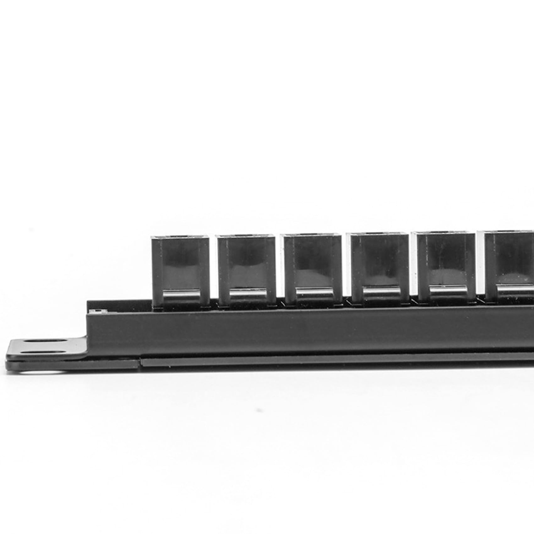 4X 19 Pouces 1U Armoire Rack Pass-Through 24 Ports CAT6 Panneau de Brassage Port de Contact RJ45 (Port de Contact RJ45) Cadre Modulaire