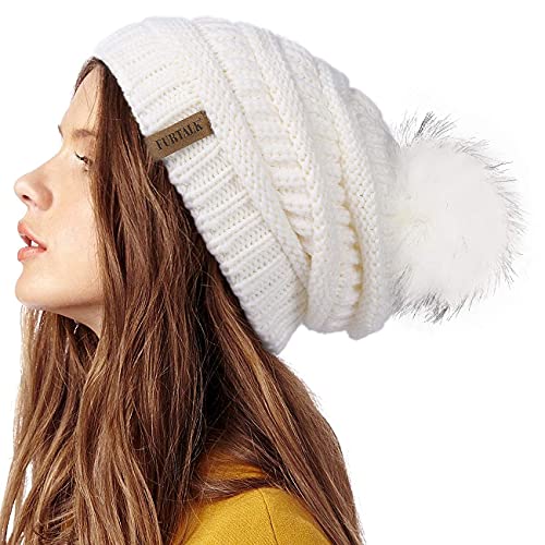 FURTALK Gorro de Invierno cálido Estilo Slouch para Mujer con pompón de Piel sintética Cover