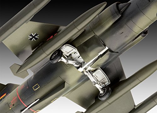 Revell Modellbausatz 03904 Lockheed Martin F-104G Starfighter, Flugzeug im Maßstab 1:72, Level 4, originalgetreue Nachbildung mit vielen Details