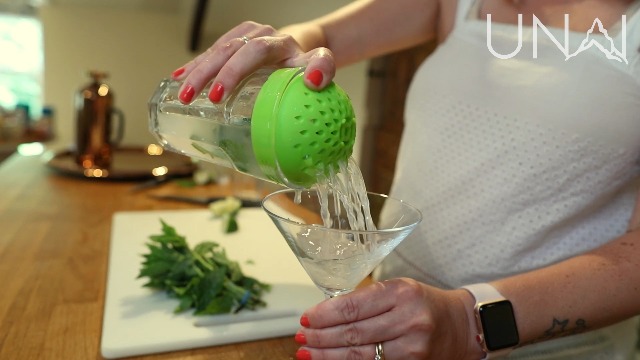 Amazon.com: SIFTR (GREEN) Nesting Can Strainer Mini Colander Set