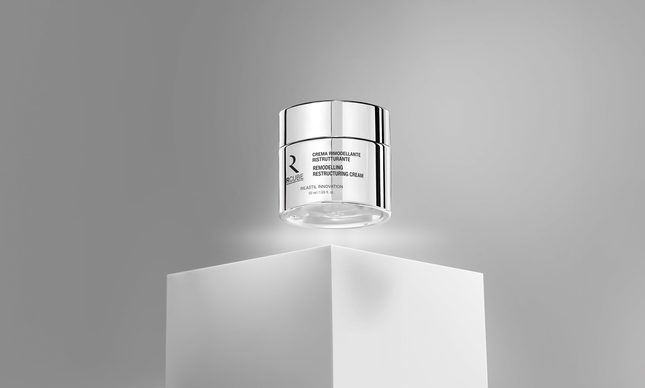 Rilastil RCube Crème Visage Remodelante Restructurante avec RCube Complex et Acides Aminés, 50 ml