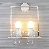 Esta lámpara de pared de moda es una muñeca de oscilación, el material es principalmente de hierro de color, cuerda de oscilación es cuerda de nylon, durable, muy dinámico