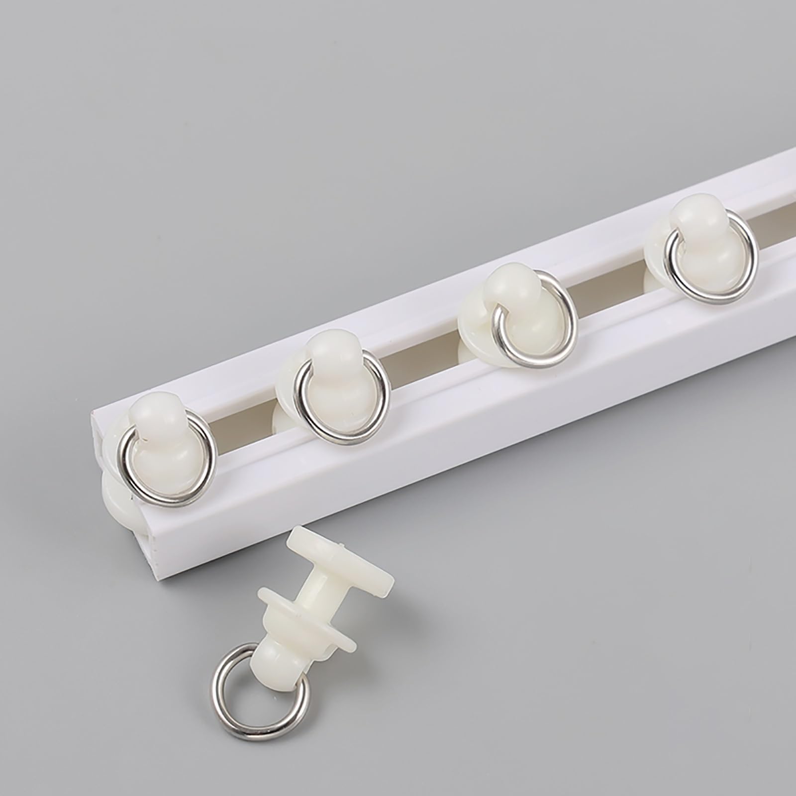 Tringle à rideaux auto-adhésive pour tringle à rideau lisse sans perçage au plafond ou au mur, réglable de 50 cm à 600 cm, blanc, installation facile