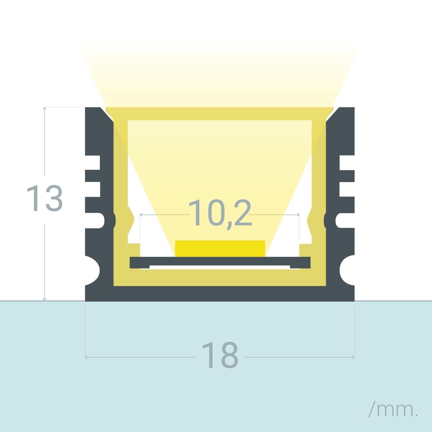Profilé Aluminium En Saillie Pour Rubans LED Jusqu'à 12 Mm Noir 2 M Noir Translucide 98166239