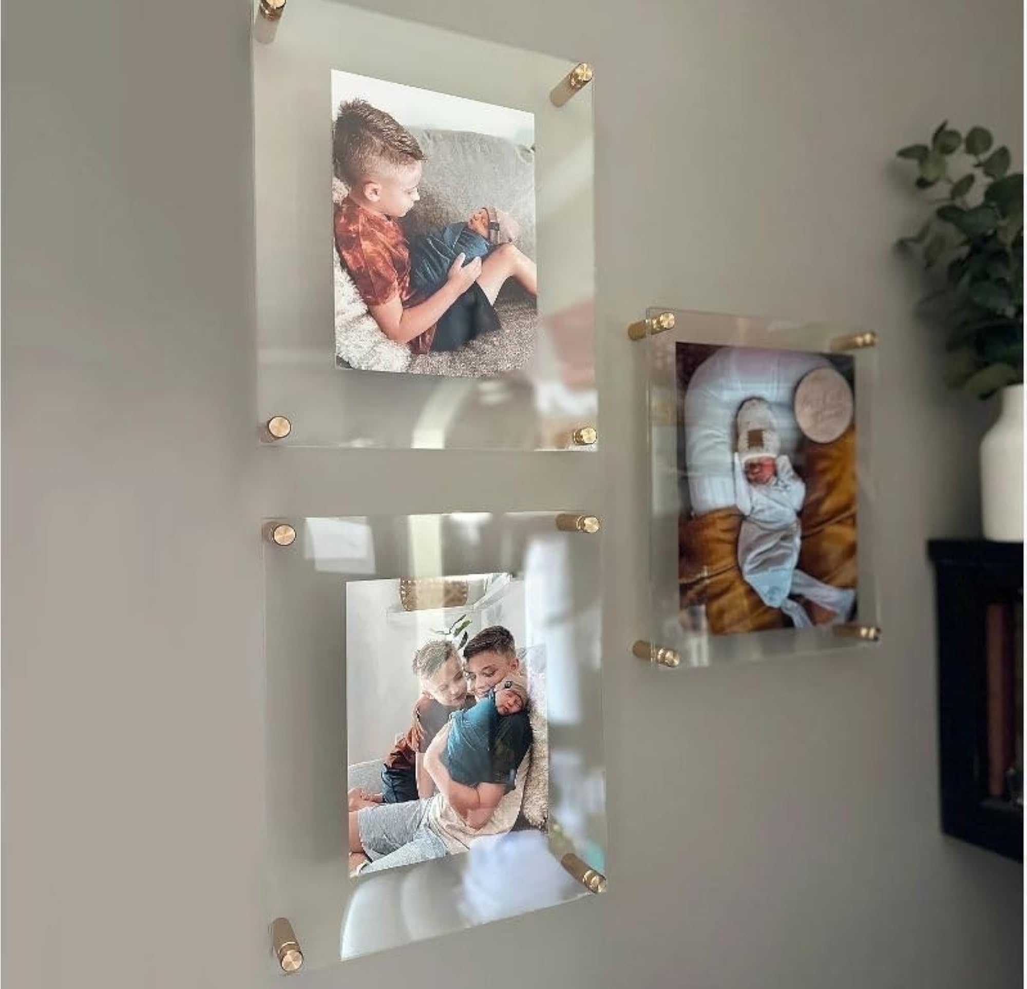 Changeable Double Floating Acrylic Photo Frame with Gold Metal Studs